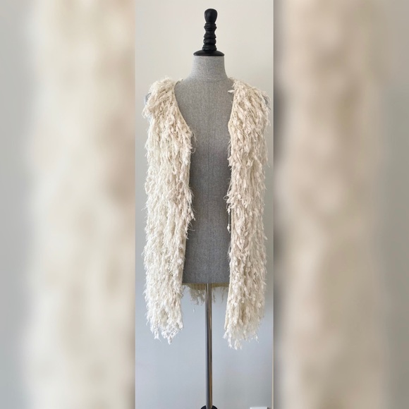 🌾Stella Laguna Beach Boho Shag Long Vest🌾 - Picture 3 of 9